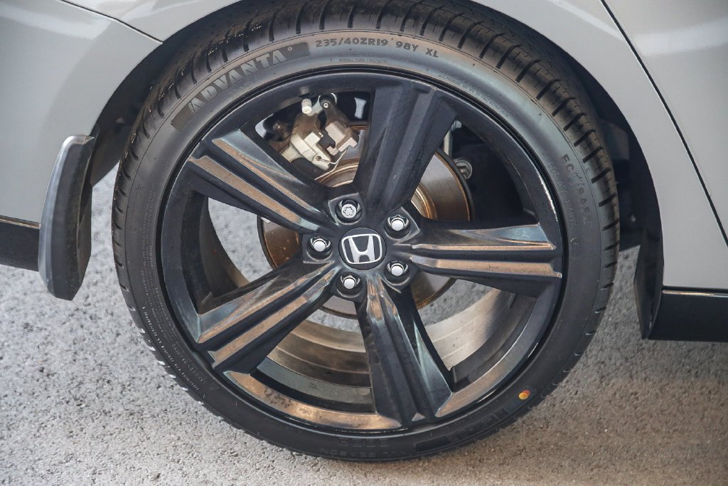 Certified Used 2024 Urban Gray Pearl Honda HYBRID SPORT-L image 9