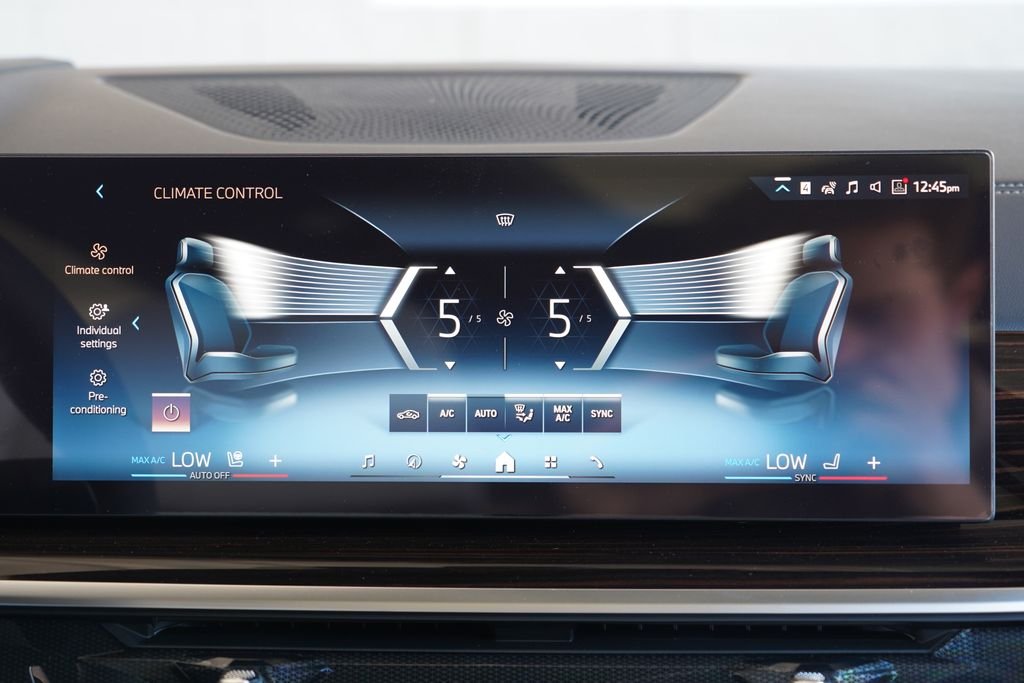 New 2027 Carbon Black Metallic BMW xDrive40i image 29