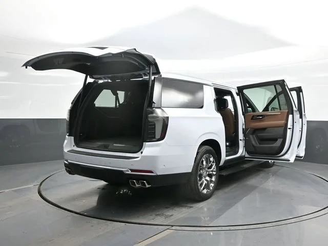 2026 Chevrolet Suburban High Country - Photo 29