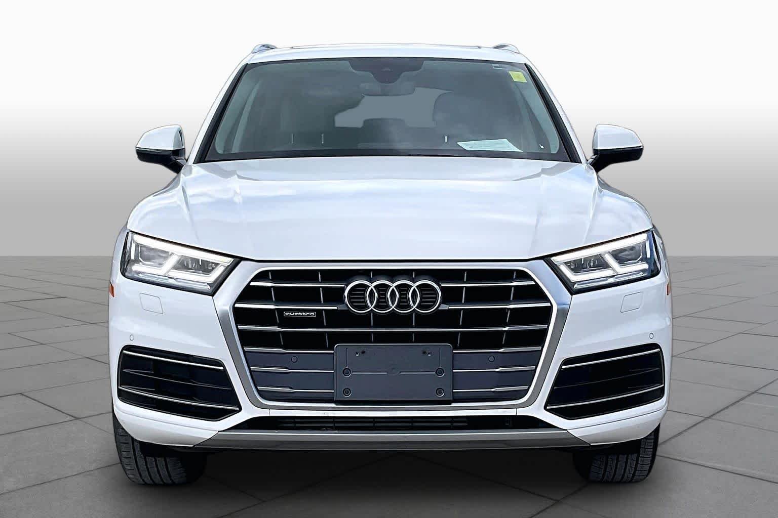 Used 2018  Audi Premium Plus image 4