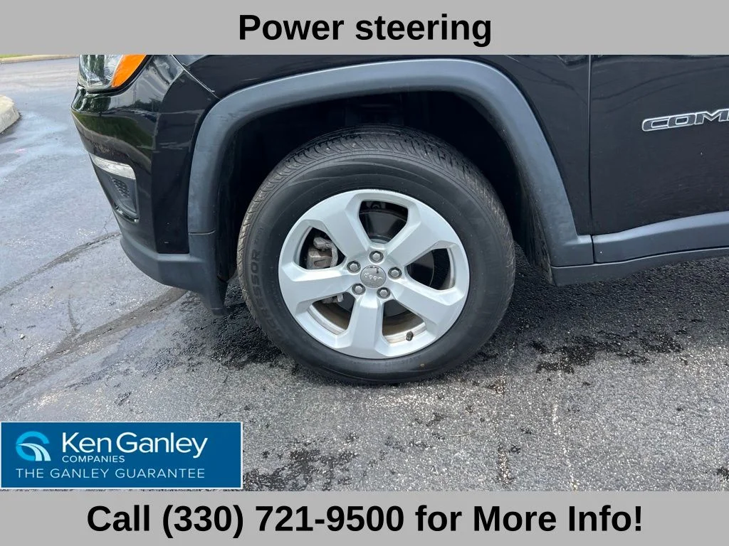 Used 2019 Black Jeep Latitude image 16