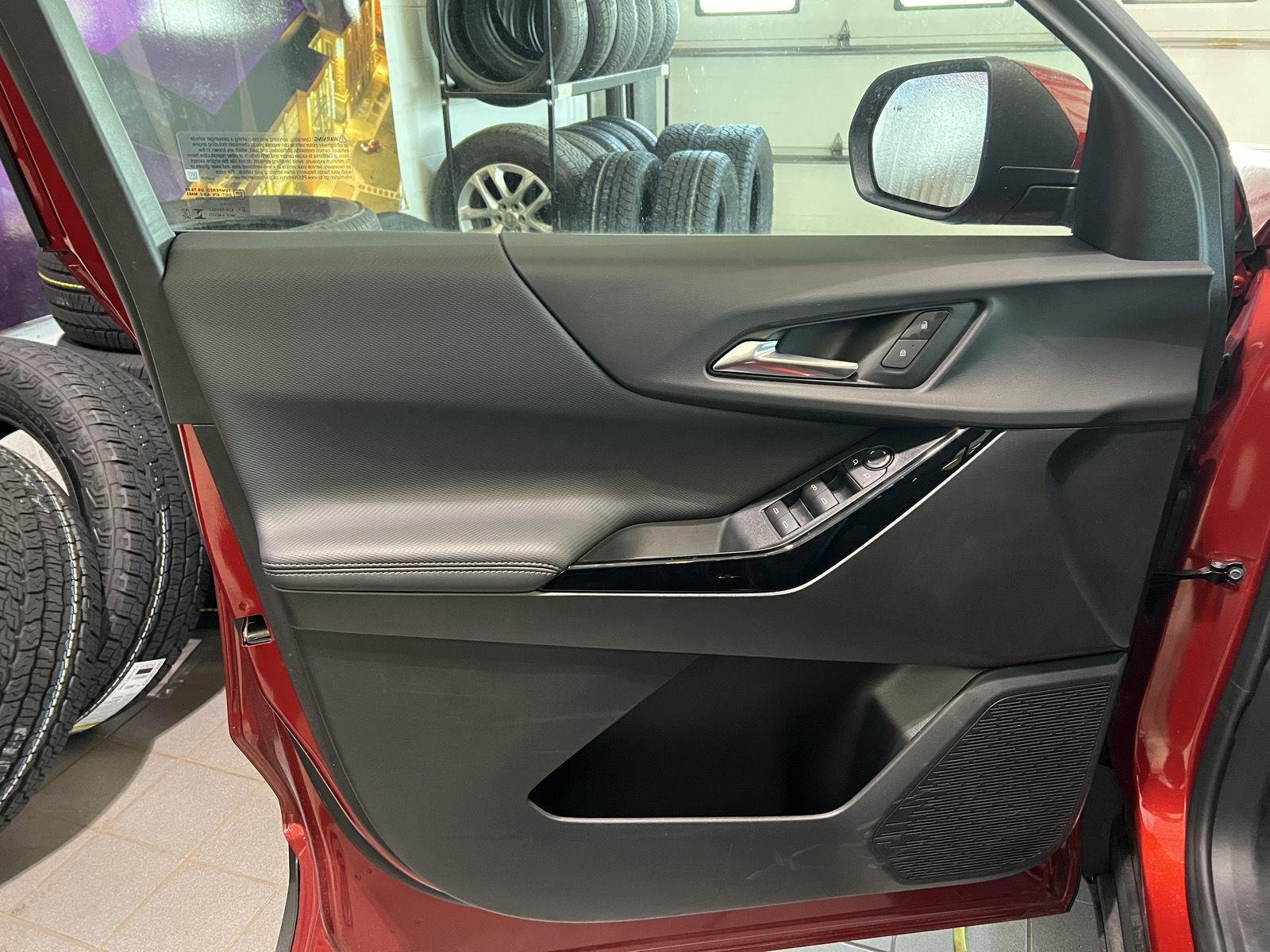 2026 Chevrolet Equinox LT - Photo 13