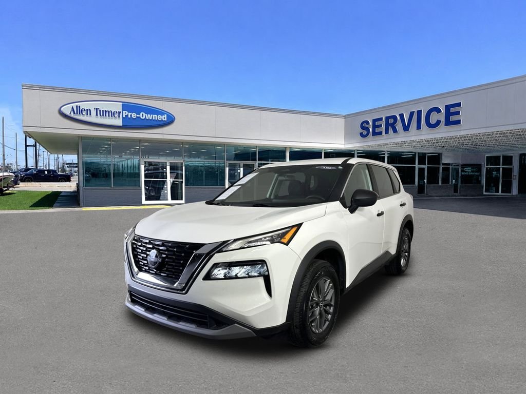 Used 2023 Glacier White Nissan S image 4
