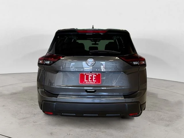 New 2026 Gray Nissan SV image 5