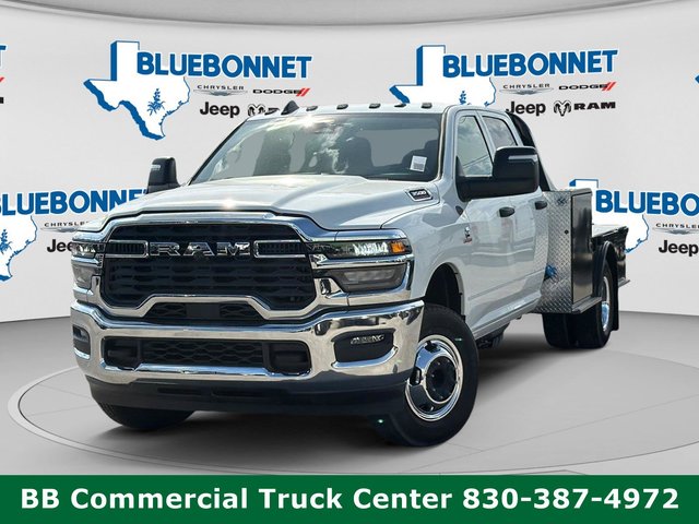 New 2026 RAM 3500 Chassis Tradesman Crew Cab 4x4