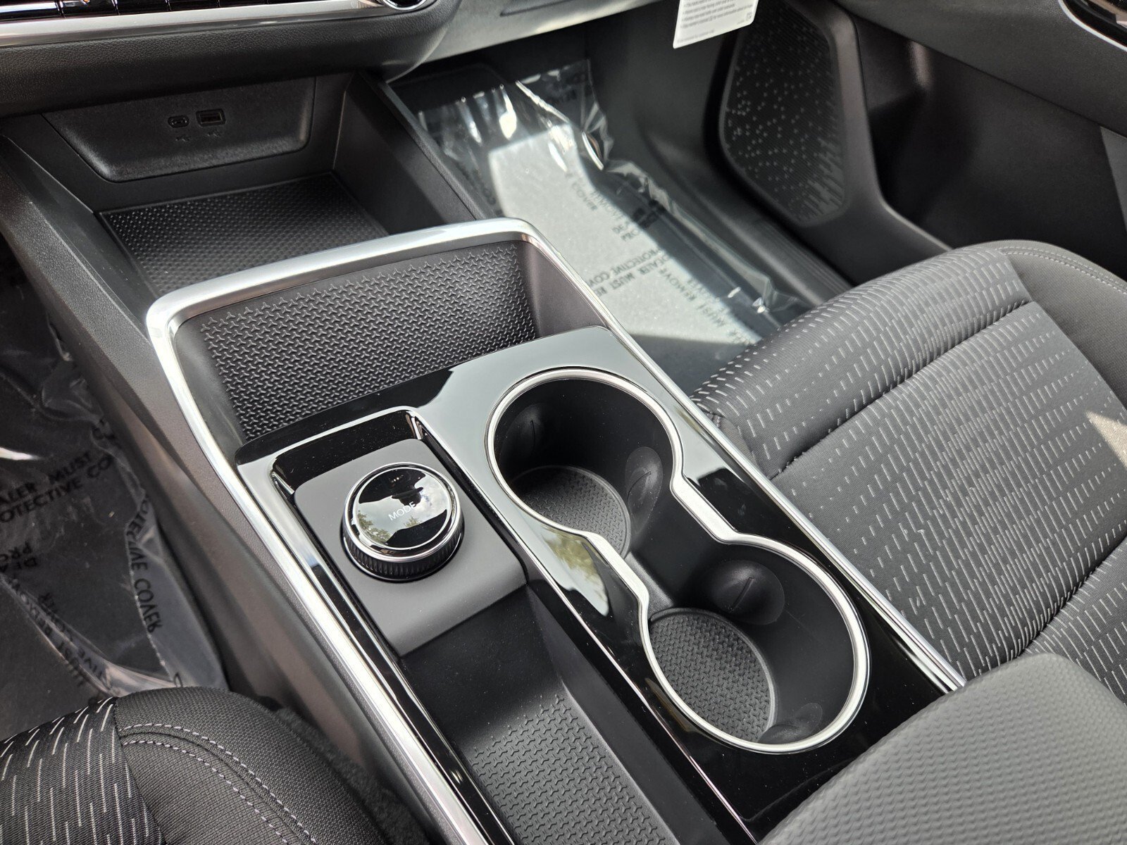 2027 Chevrolet Equinox LT - Photo 27