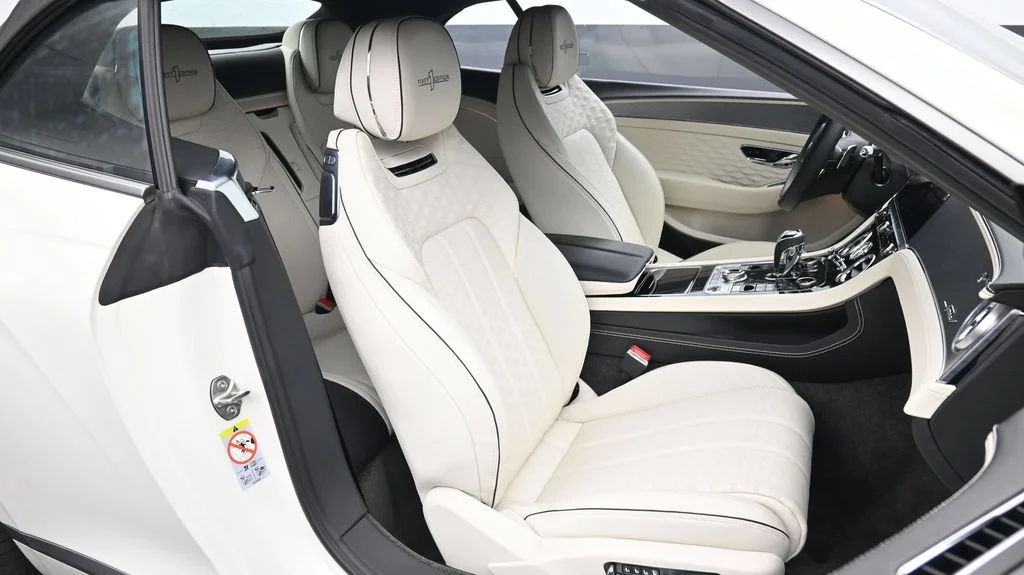 Used 2025 White Bentley Speed image 17