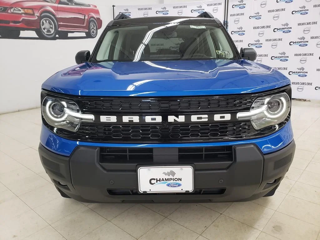 New 2025 Velocity Blue Metallic Ford Outer Banks® image 2