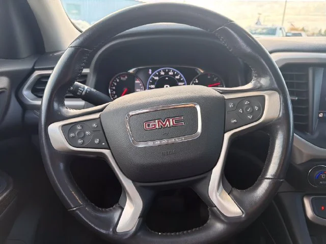 Used 2022 WHITE FROST TRICOAT GMC Denali image 17