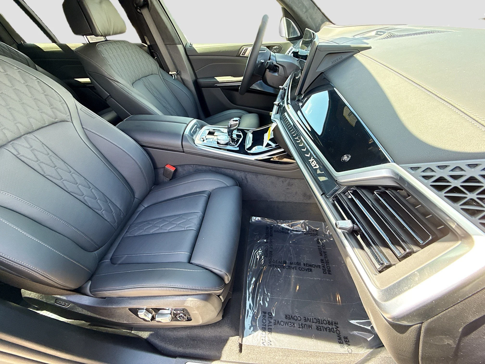 New 2026 Skyscraper Grey Metallic BMW ALPINA XB7 image 17