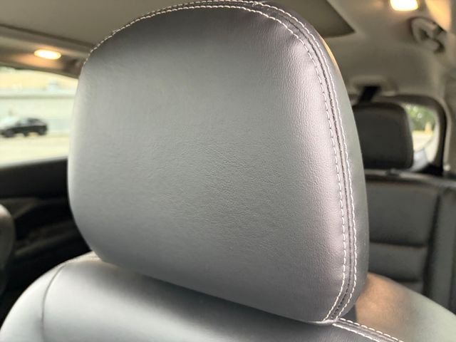 Used 2024  Nissan SV image 28