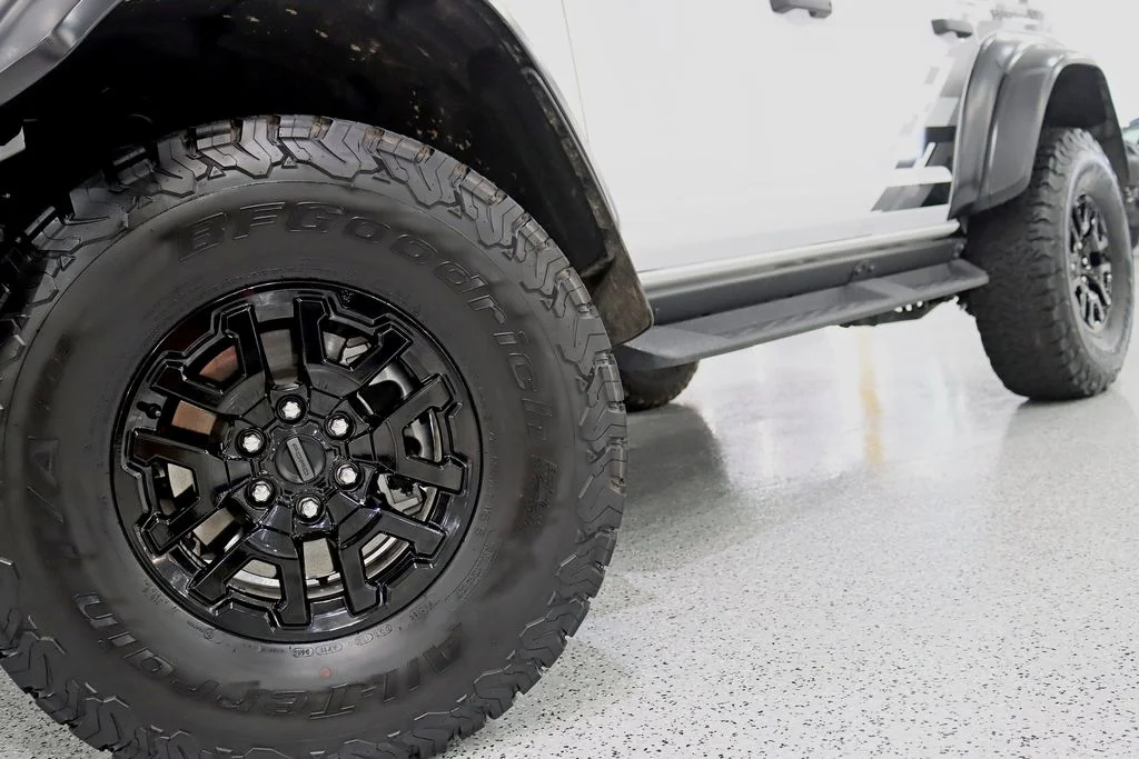 Used 2023 White Ford Raptor image 4