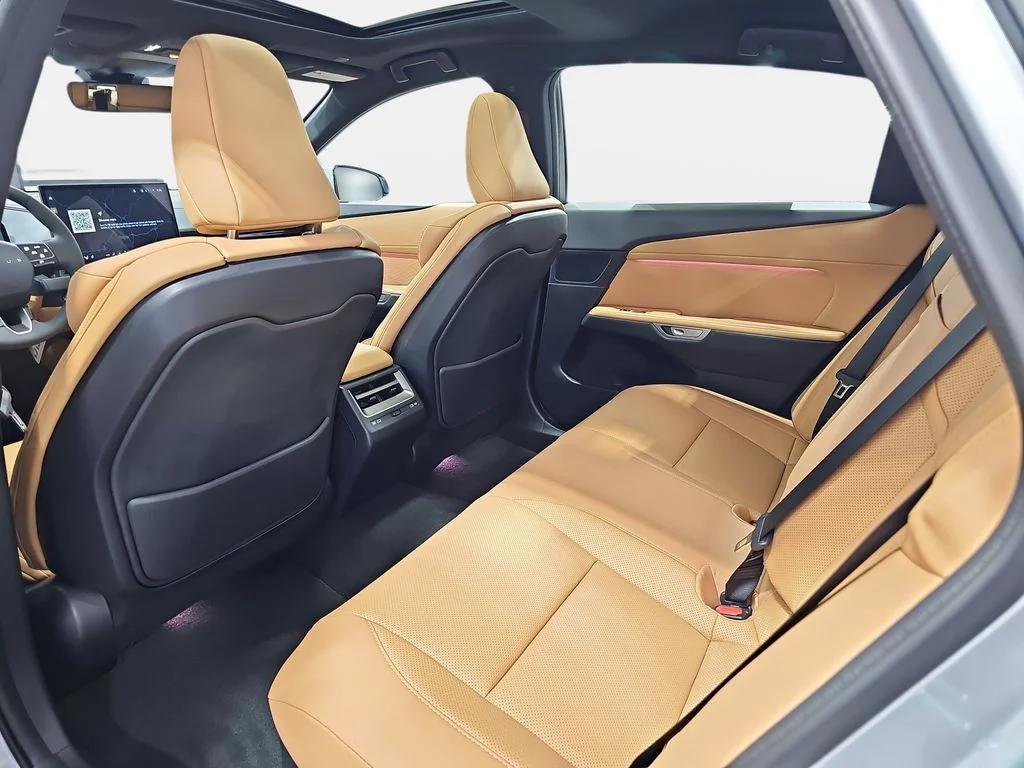 New 2026 Iridium Lexus PREMIUM AWD image 11