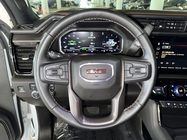 Used 2025 Summit White GMC AT4 image 21