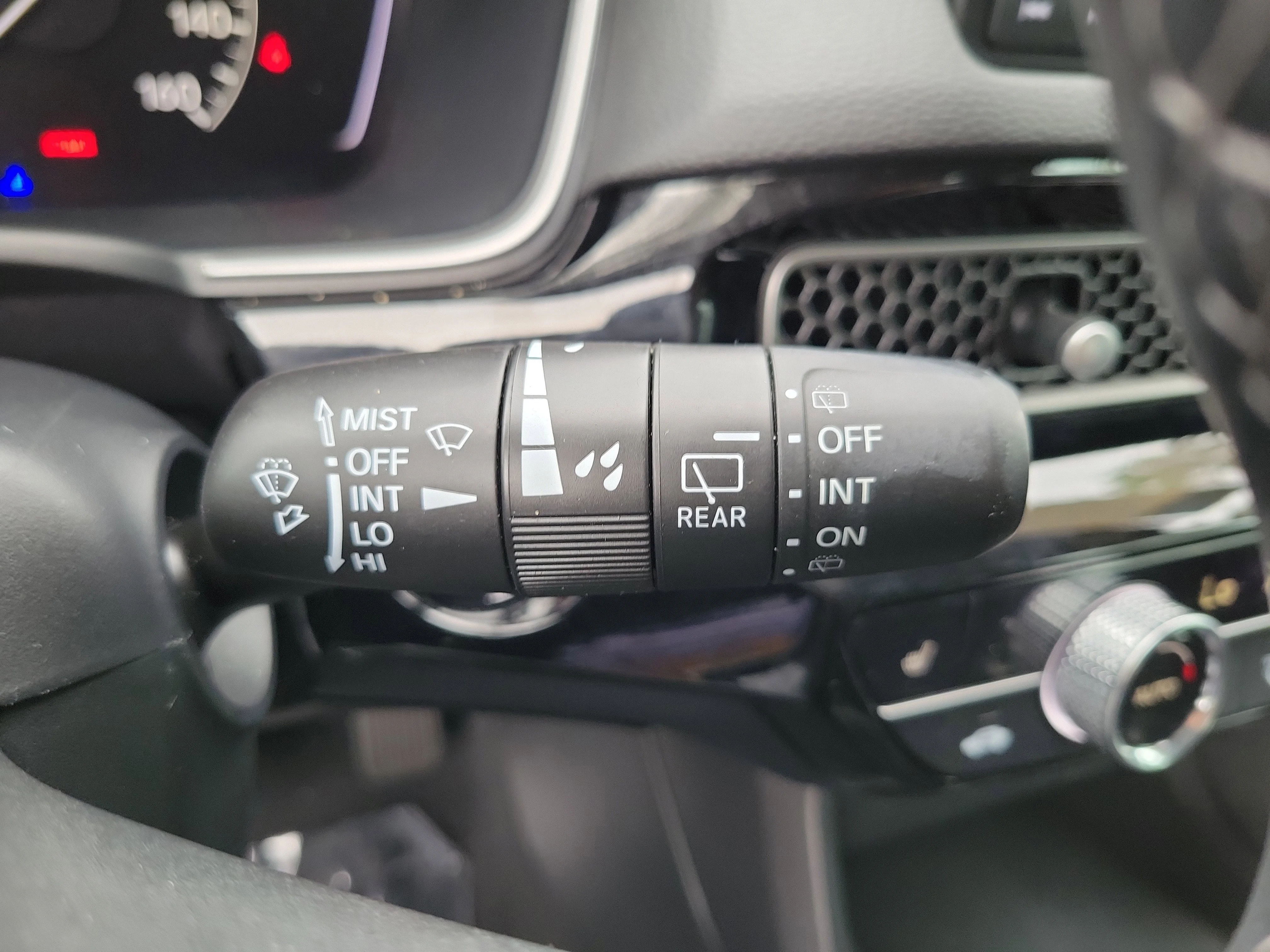 2023 Honda Civic Hatchback EX-L - Photo 15