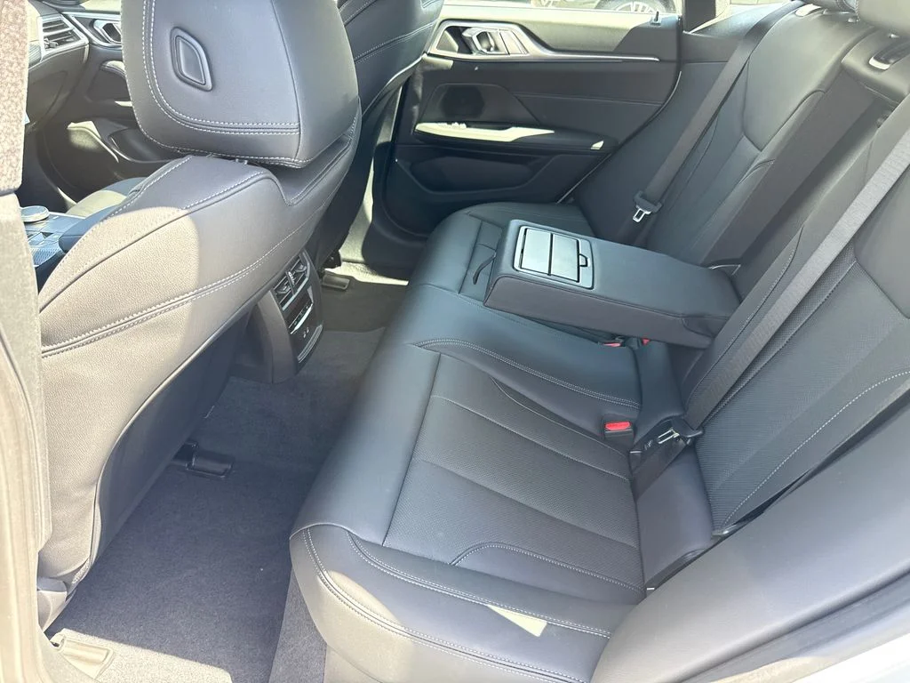 New 2026 White BMW eDrive40 image 18