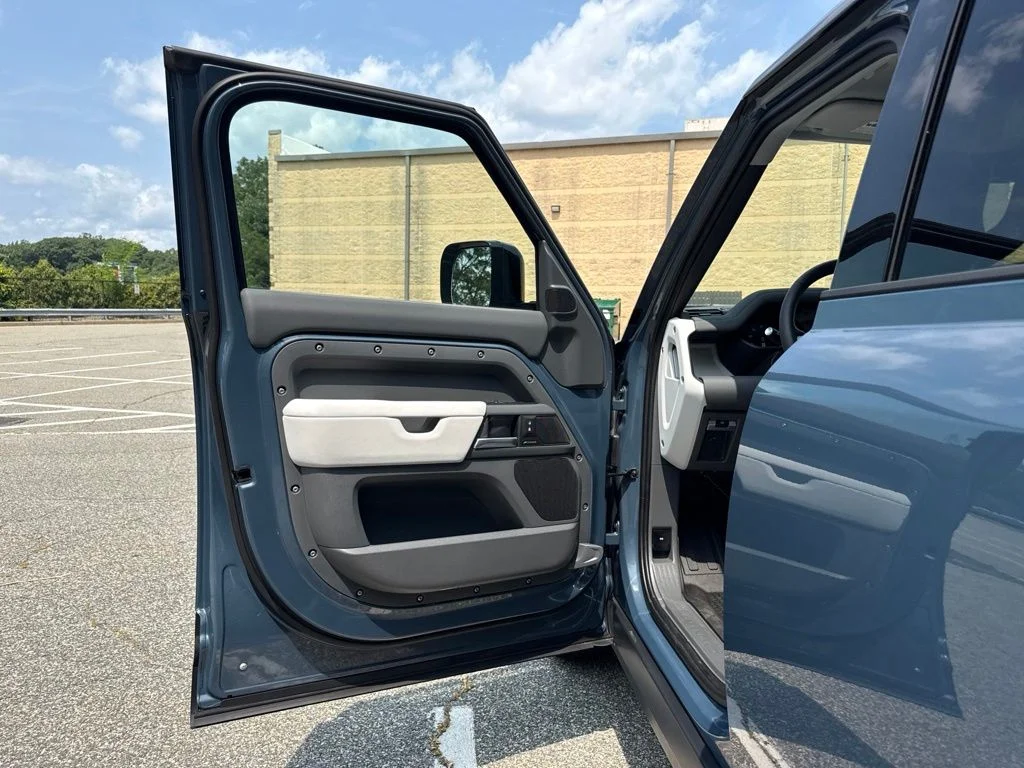 Certified Used 2025 Blue Land Rover S image 13