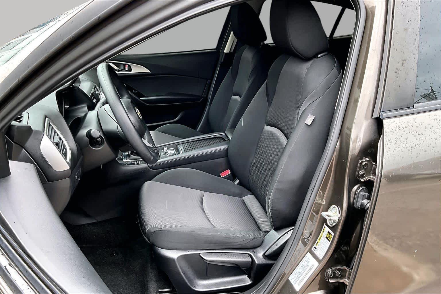 Used 2017  Mazda Sport image 8