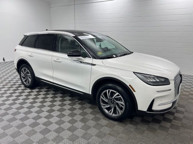 Used 2023 White Lincoln Standard image 4