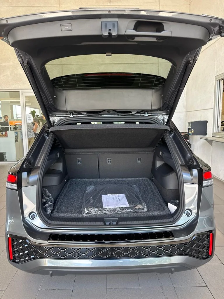 New 2026 Gray Volkswagen 2.0T SE R-Line Black image 11