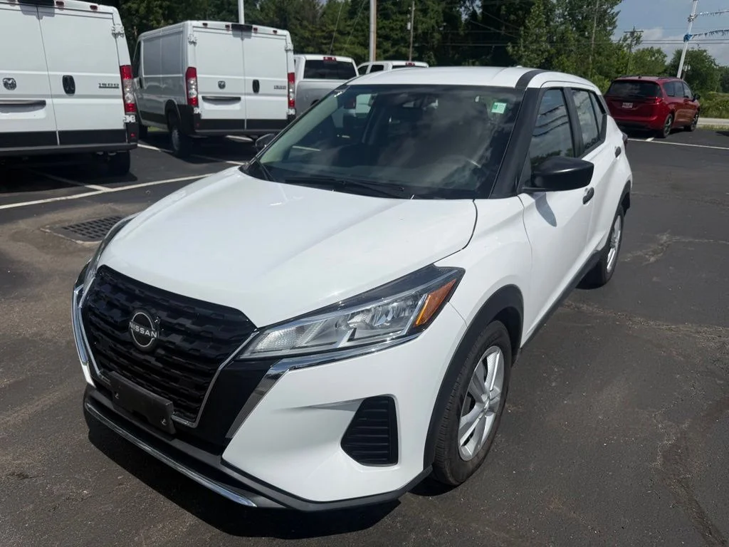 Certified Used 2023 White Nissan S image 8