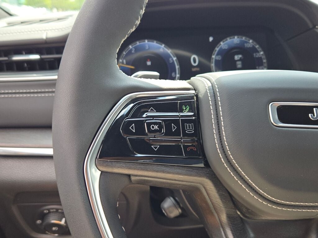 2025 Jeep Grand Cherokee L Overland - Photo 34