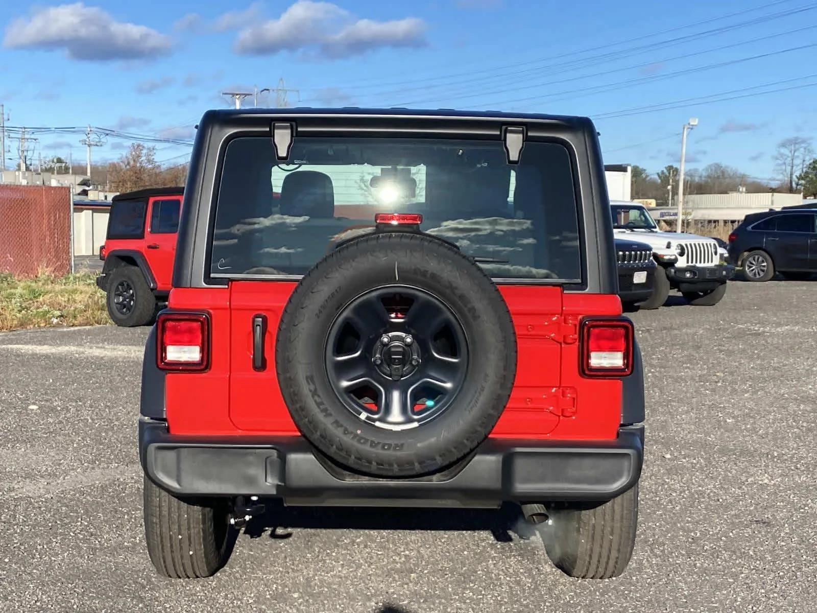 New 2026 Firecracker Red Clear-Coat Exterior Paint Jeep Sport image 4