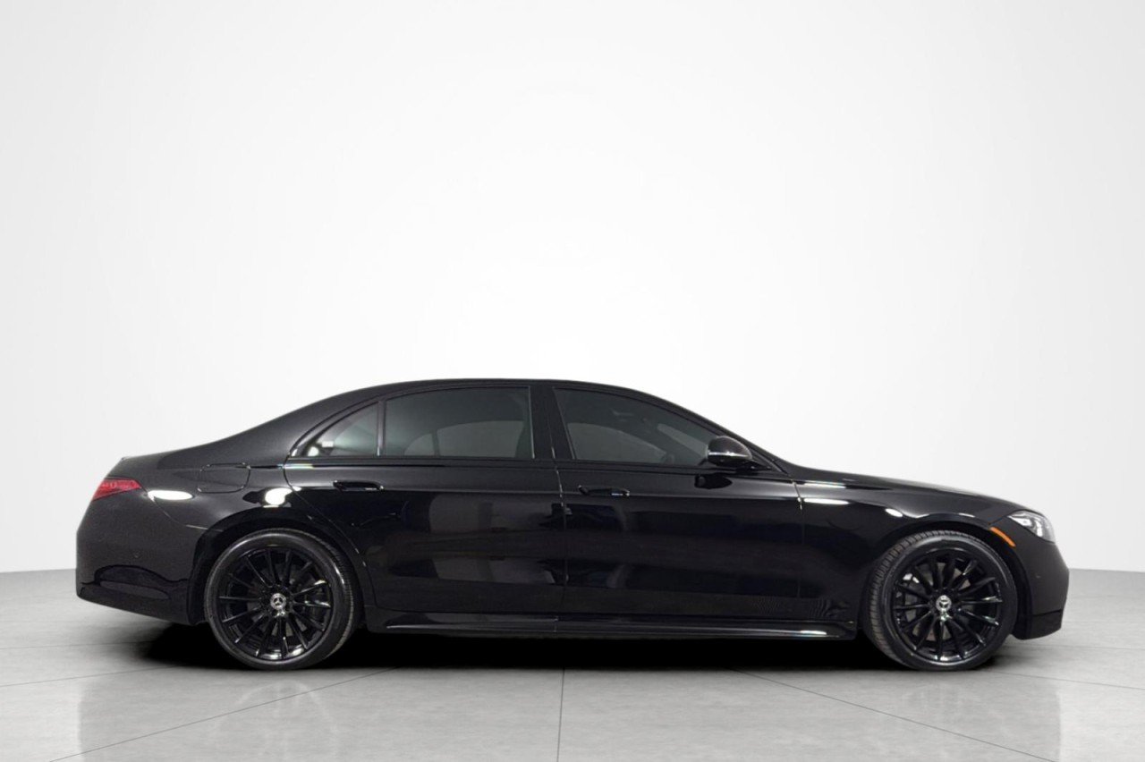 Certified Used 2022 Black Mercedes-Benz S 580 image 6