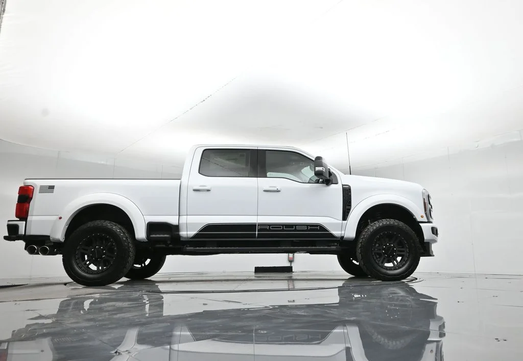New 2026 Oxford White Ford Lariat image 50