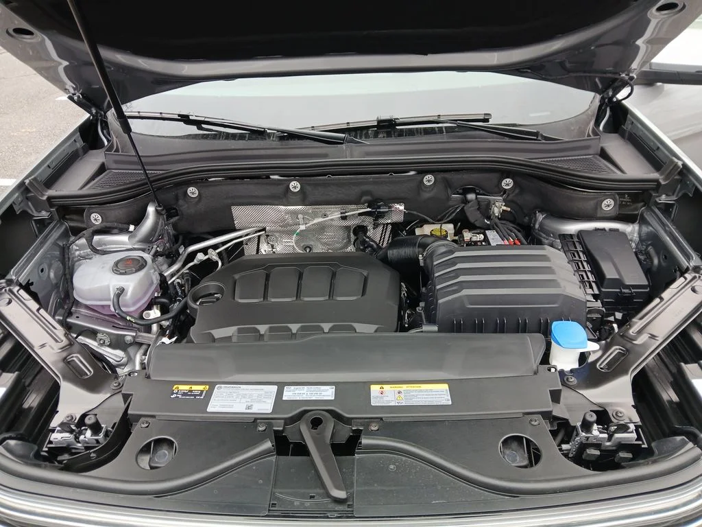 New 2026 Silver Volkswagen 2.0T SE image 20
