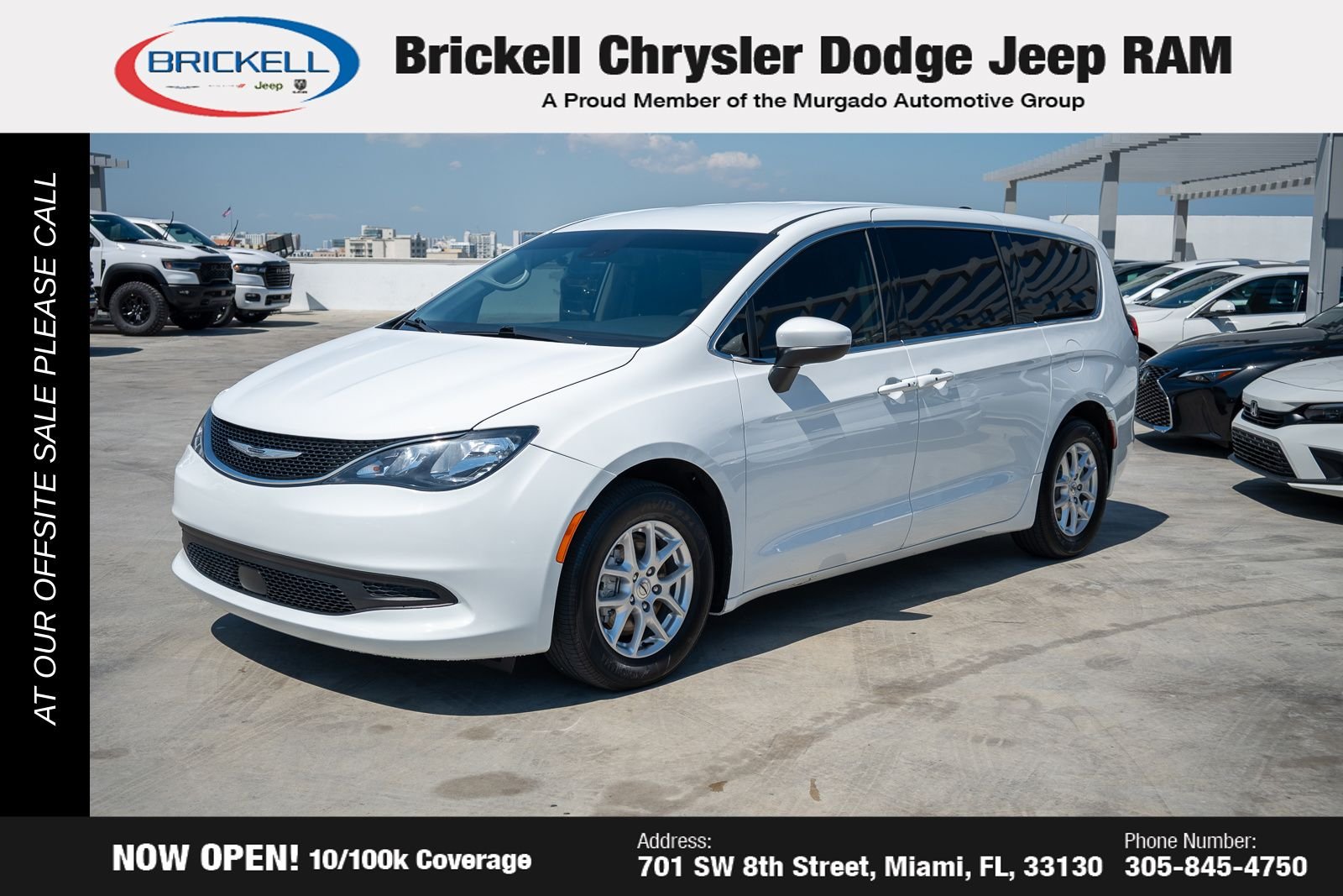 2023 Chrysler Voyager LX