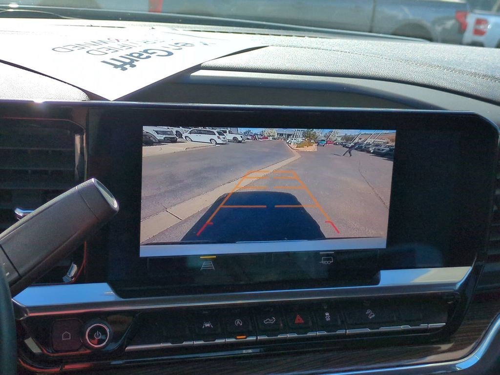 Used 2024 White Chevrolet LT image 23