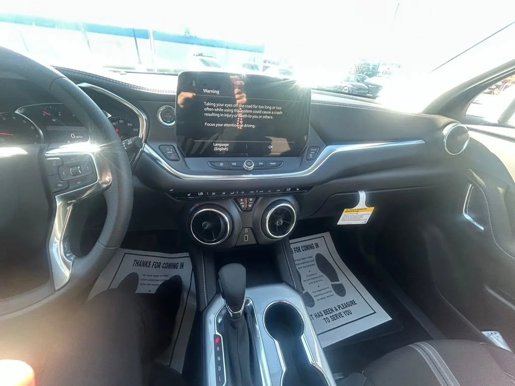 2025 Chevrolet Blazer 2LT - Photo 24