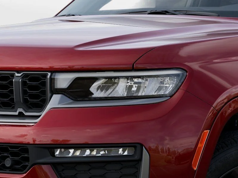 New 2026 Velvet Red Pearl-Coat Exterior Paint Jeep Limited Reserve image 12