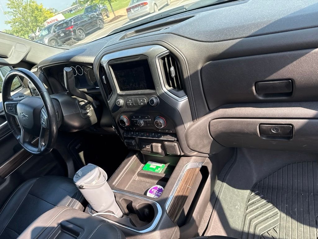 Used 2019 White Chevrolet RST image 6