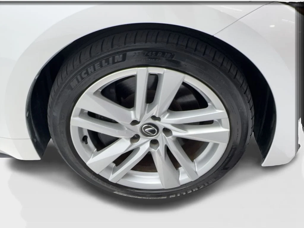 Used 2025 White Lexus 300 image 14