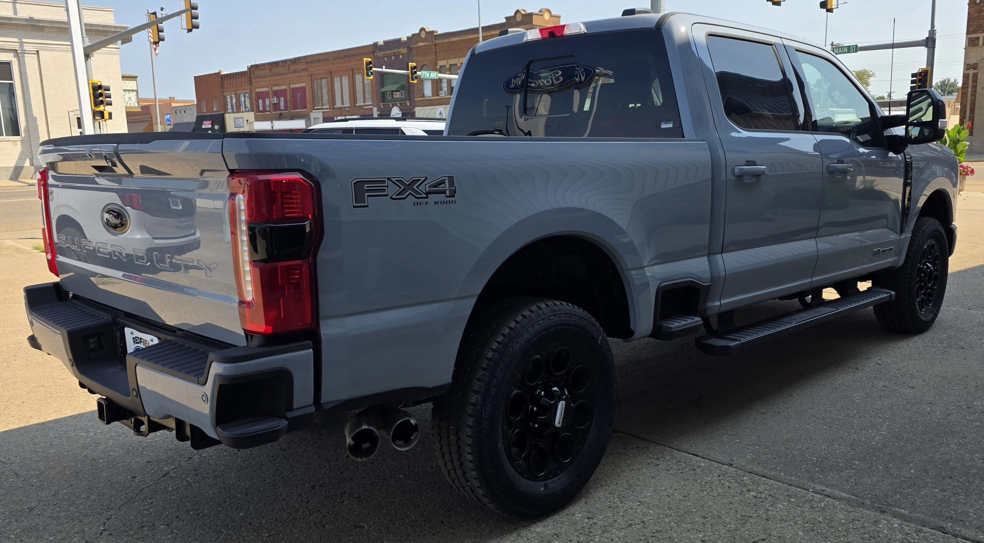 2026 Ford F-350 Super Duty Lariat - Photo 4