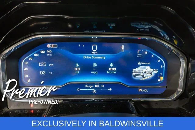 Used 2025 Summit White Chevrolet LT image 19