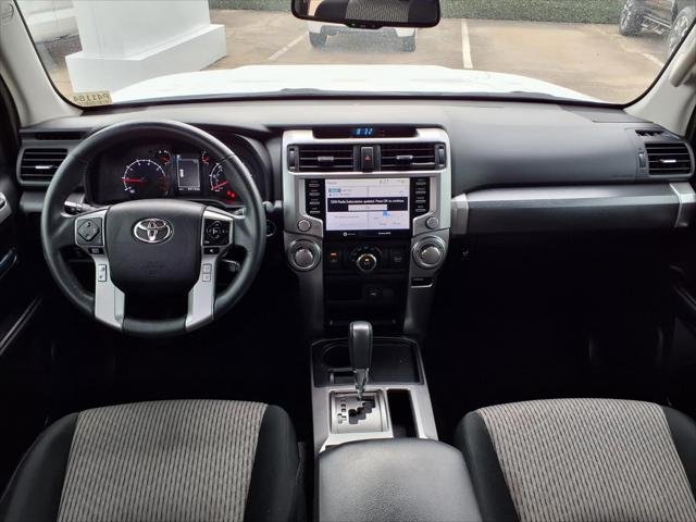 Certified Used 2023 ICE CAP Toyota  image 11