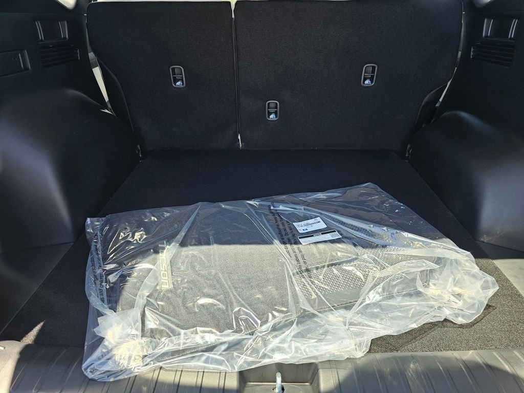 New 2026 Black Hyundai SE image 18