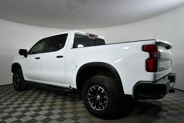 2025 Chevrolet Silverado 1500 ZR2 - Photo 14
