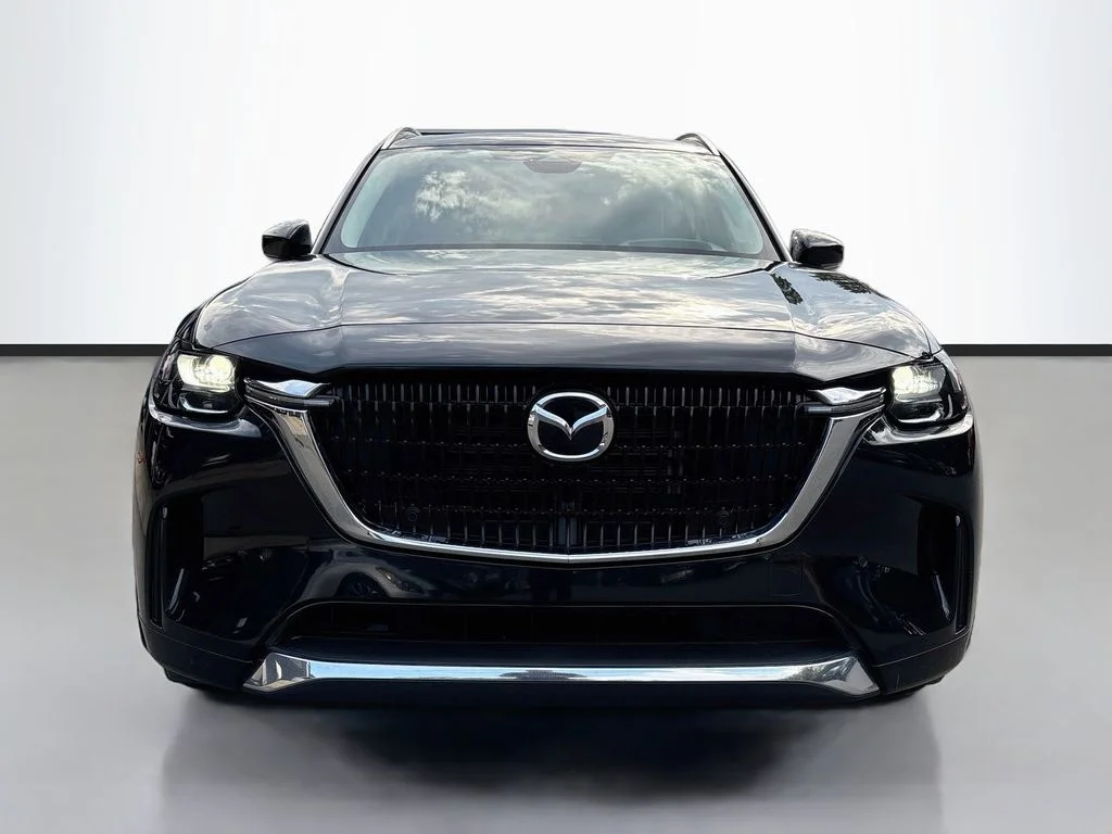 Certified Used 2024 Jet Black Mazda 3.3 Turbo S image 2
