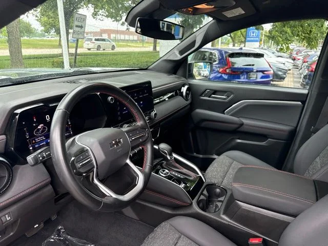 Used 2023 Gray Chevrolet Z71 image 17