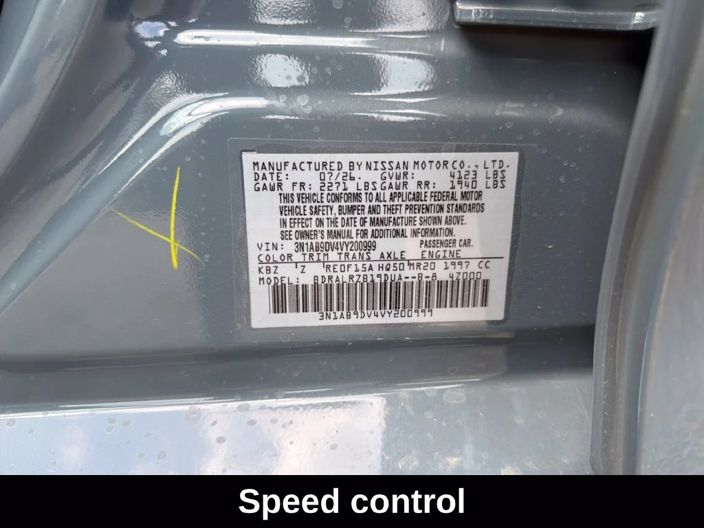Used 2027 Gray Nissan SR image 32