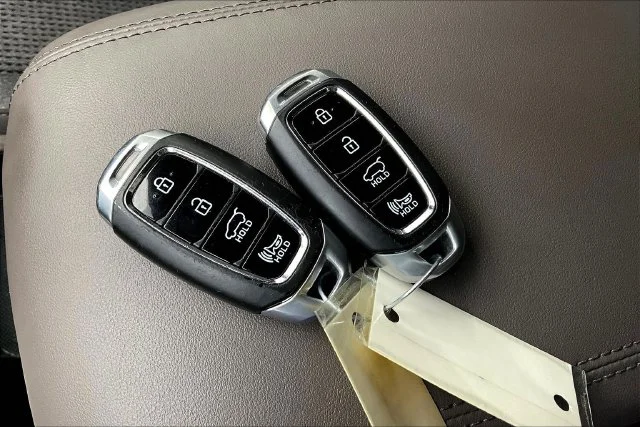 Used 2019 Gray Hyundai SEL image 36