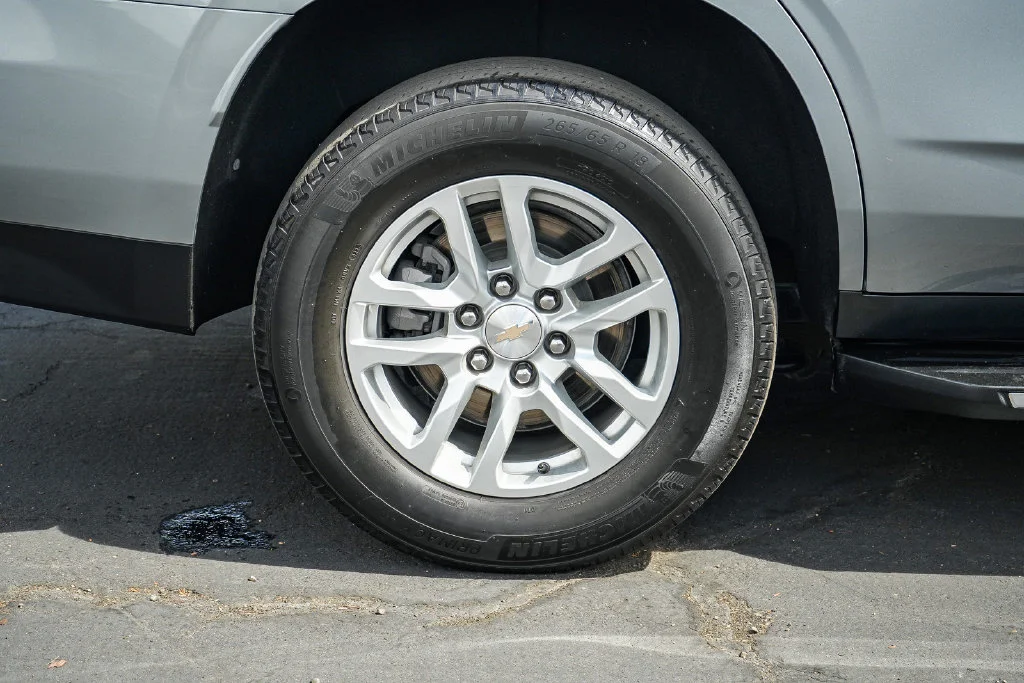 Used 2024 Gray Chevrolet LT image 12