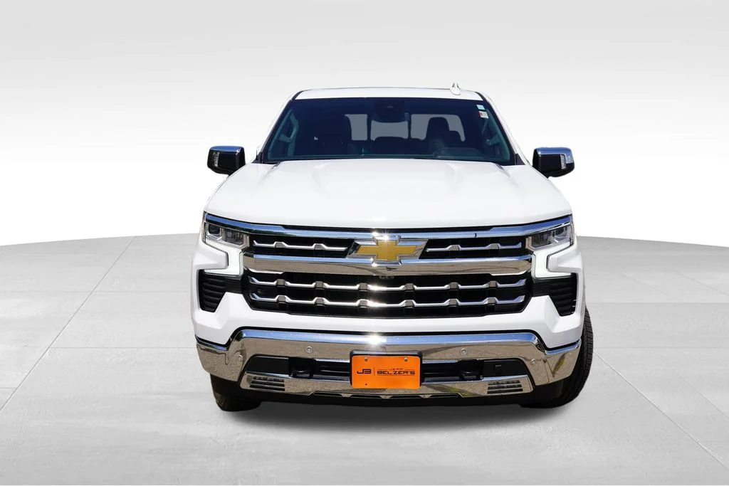 Used 2024 Summit White Chevrolet LTZ image 12