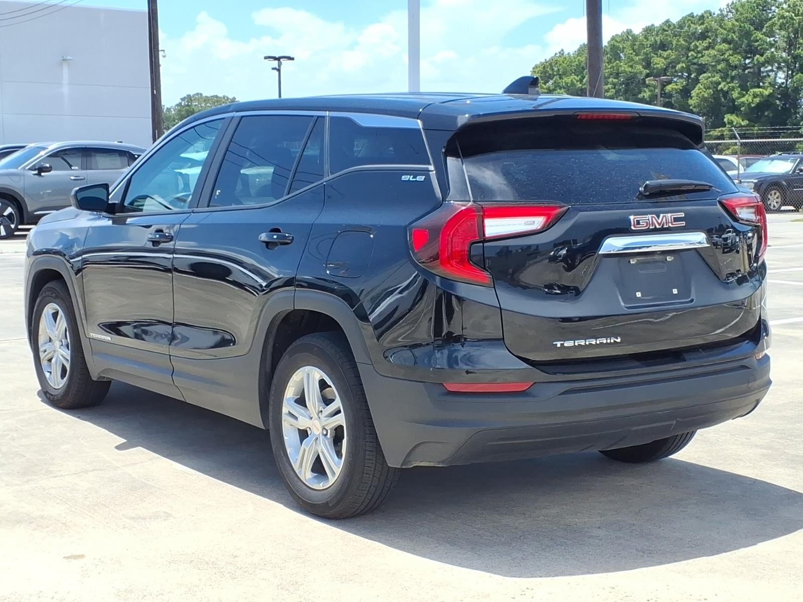 2024 GMC Terrain SLE Black at Robbins Nissan