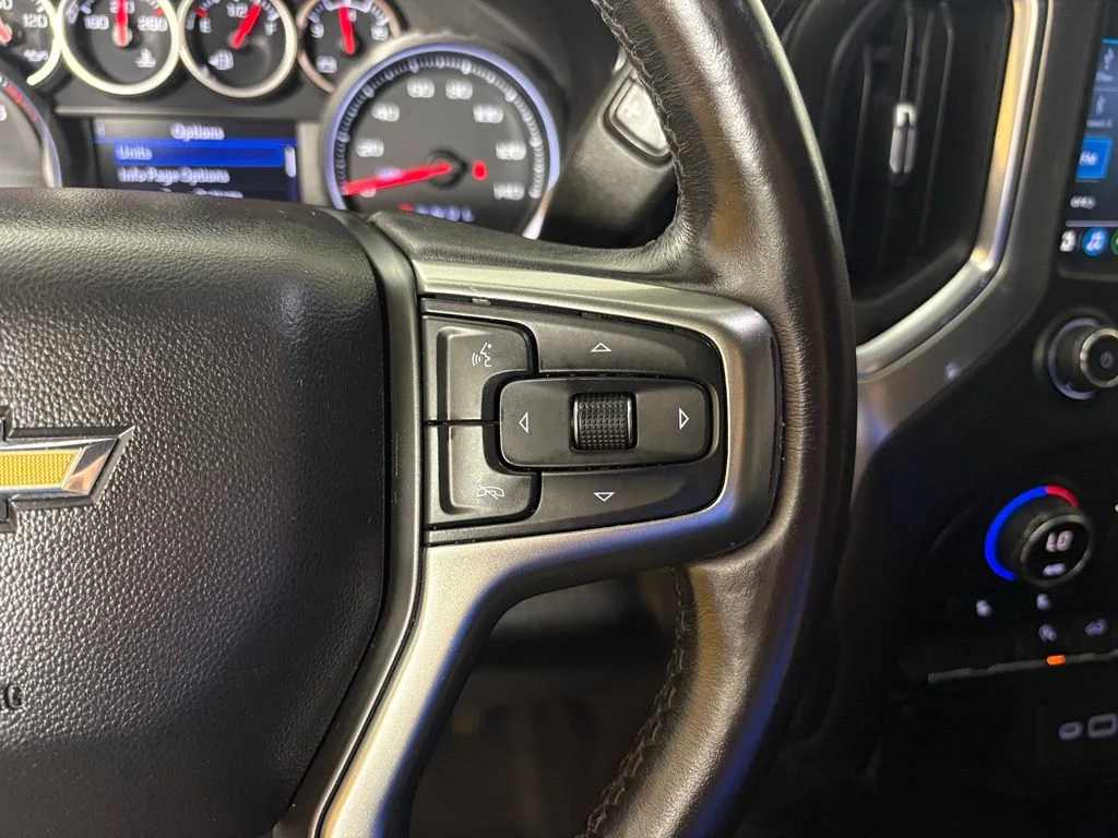 Used 2021 Blue Chevrolet LT image 23