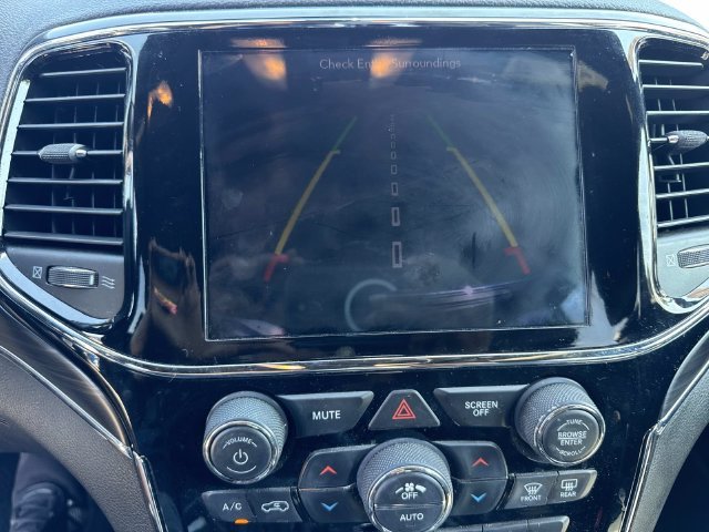 Used 2019 Gray Jeep Limited image 53